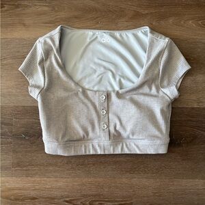 Alo blissful cropped padded shirt
